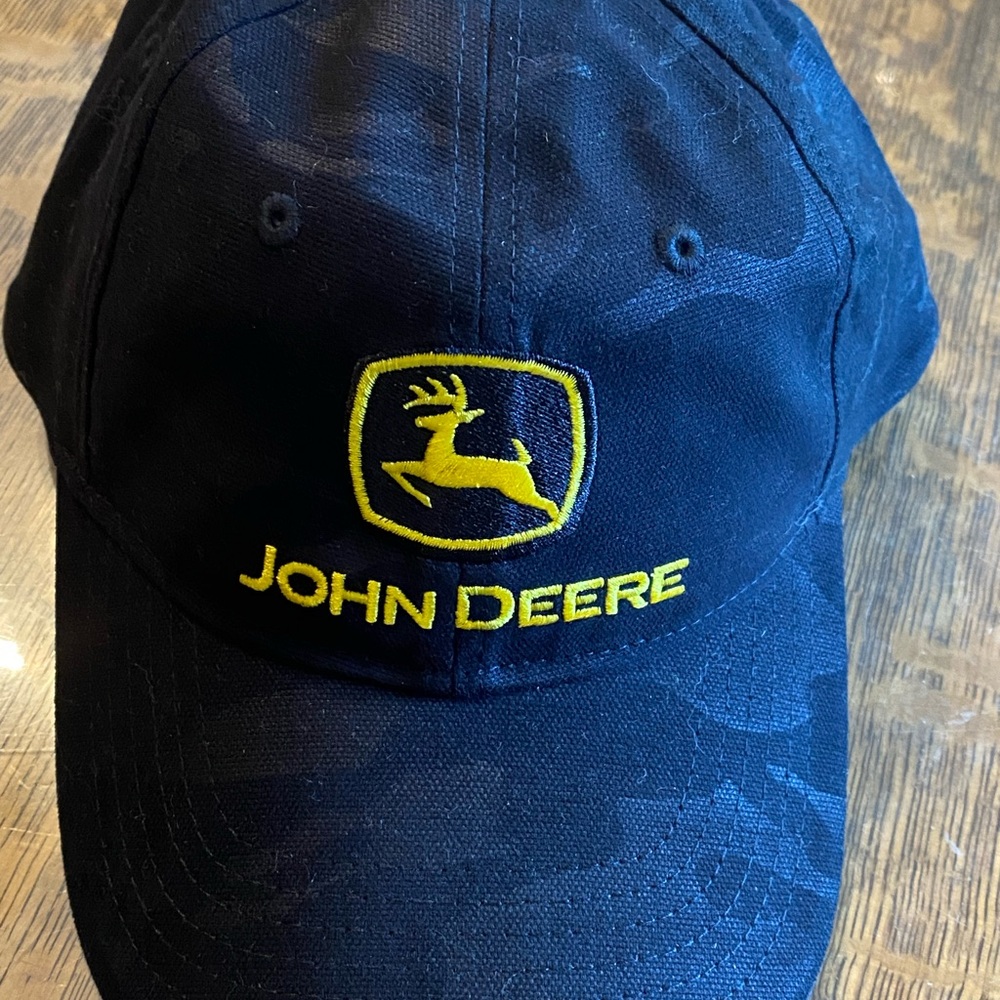 NEW John Deere cap baseball hat black camo A10
